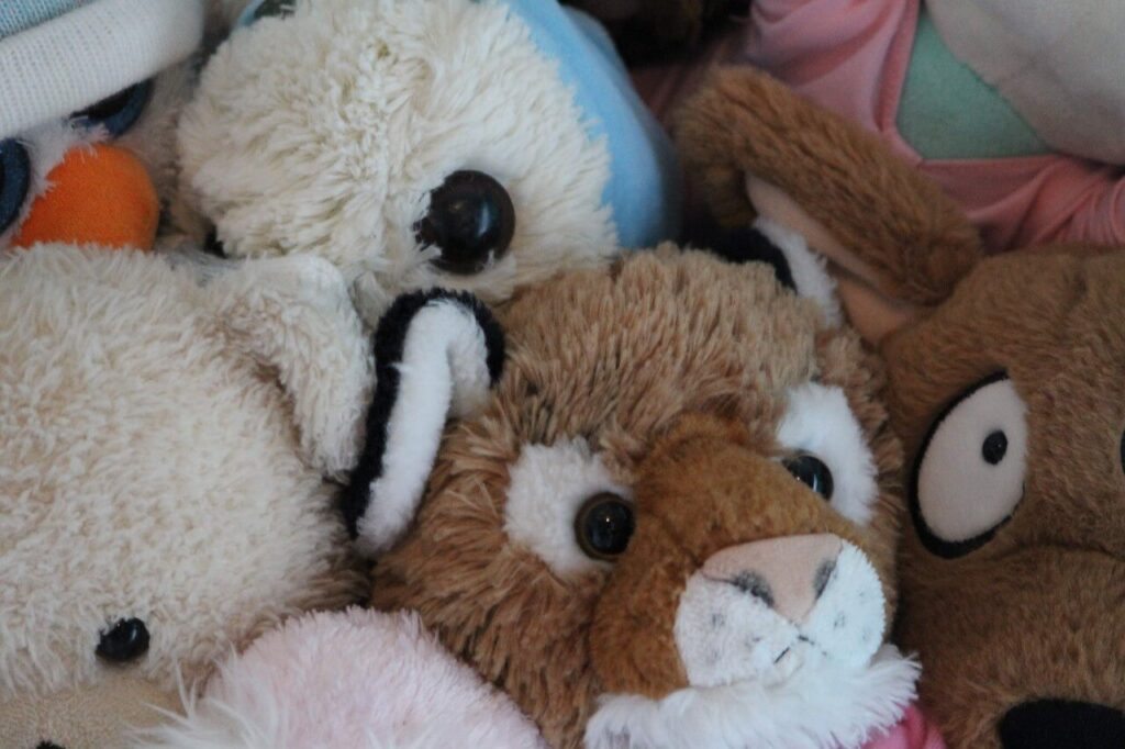 What To Do With Old Stuffed Animals? – My Heart Teddy