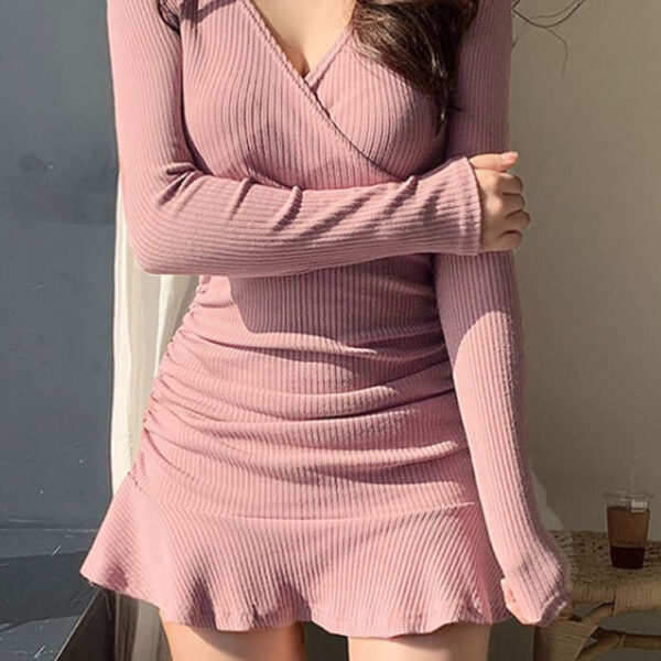 Elegant Black Knitted Ribbed V-Neck Mini Dress Elegant Black Knitted Ribbed V-Neck Mini Dress