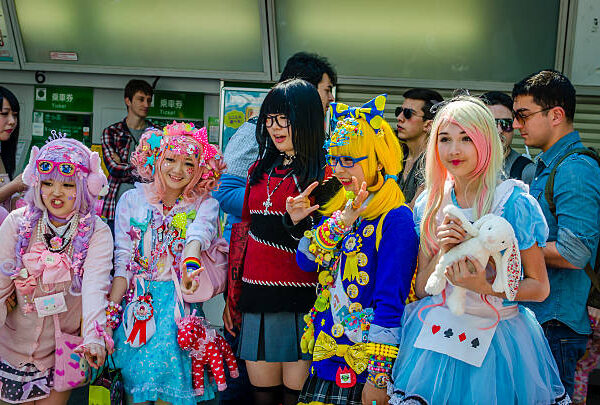 The Ultimate Guide to Harajuku Fashion: A Bizarre and Colorful World
