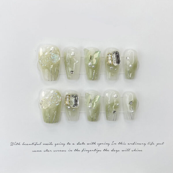 Butterfly Press-On Nails Butterfly Press-On Nails – best kawaii gift for birthday