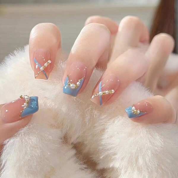 Clear Glittery Press On Nails Clear Glittery Press On Nails – soft kawaii plushie gift idea