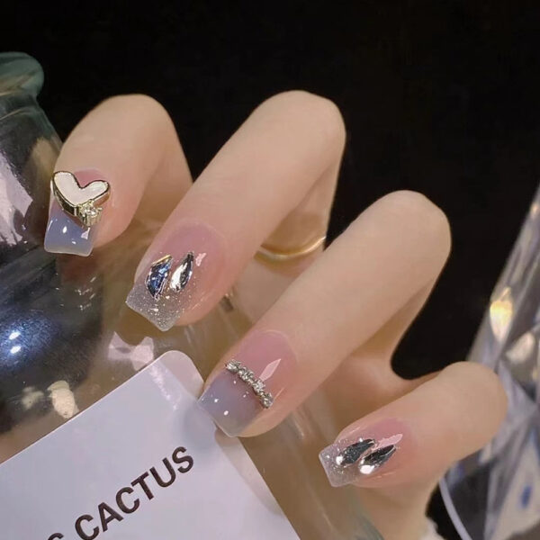 Clear Glittery Press On Nails Clear Glittery Press On Nails – best kawaii gift for birthday