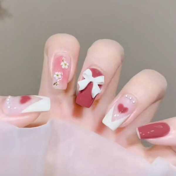 Dolly Press On Nails Dolly Press On Nails – best kawaii gift for birthday