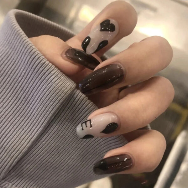 Dolly Press On Nails Dolly Press On Nails – kawaii room decor and gift